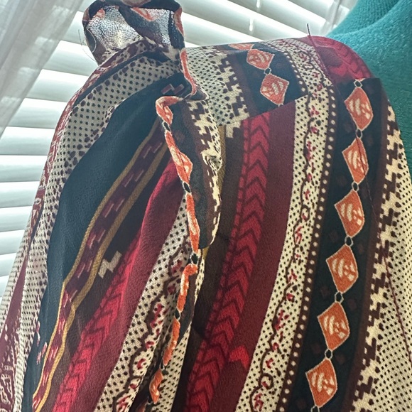 SHEIN Boho Printed Cut-Out Maxi Dress - Picture 7 of 8